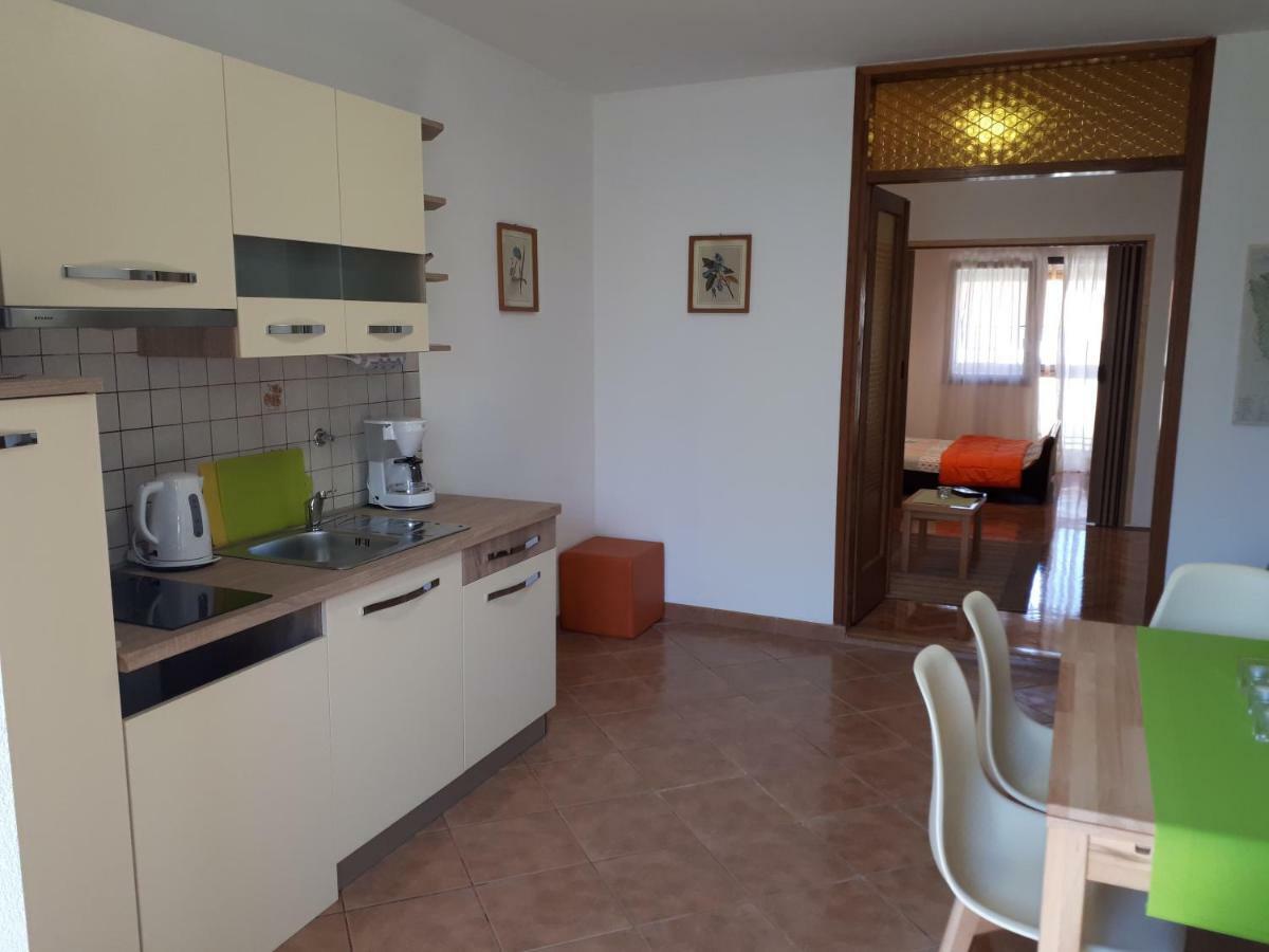 Apartment Ori Porec Bagian luar foto