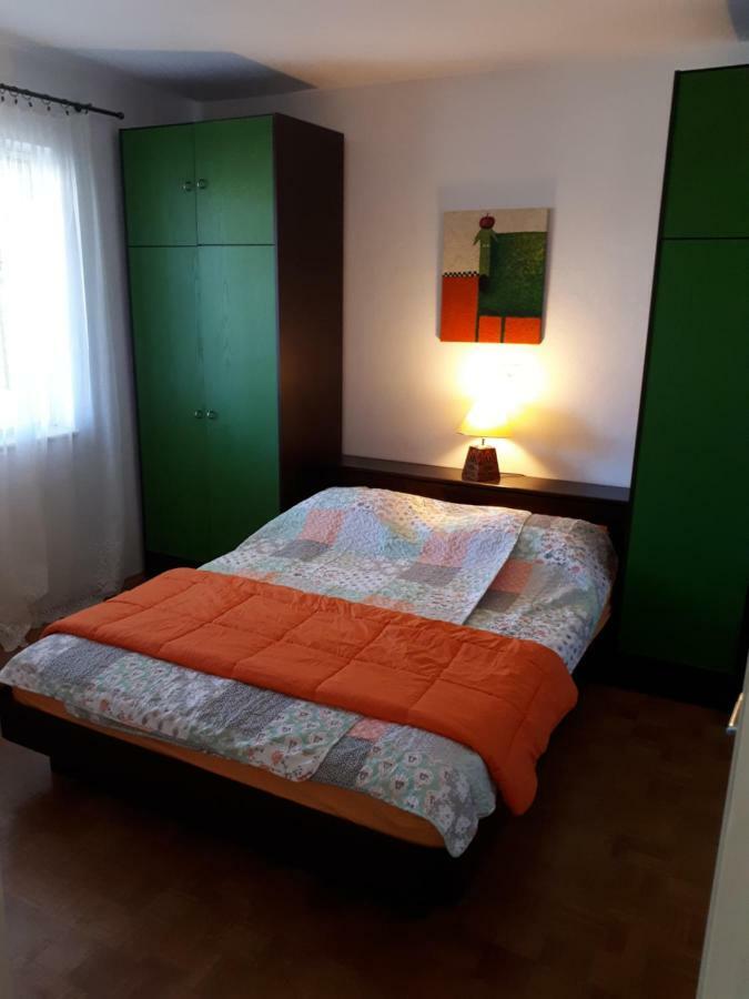 Apartment Ori Porec Bagian luar foto